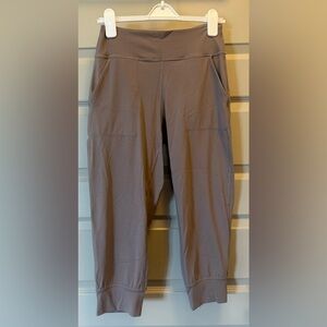Lululemon Athletica Brown Cropped Ankle Jogger Pants
